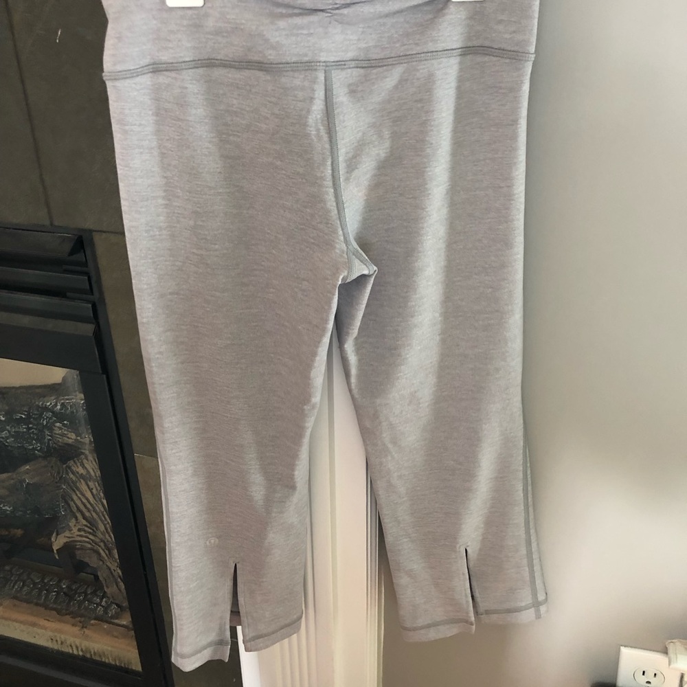 Lululemon crop 6 - Picture 4 of 6